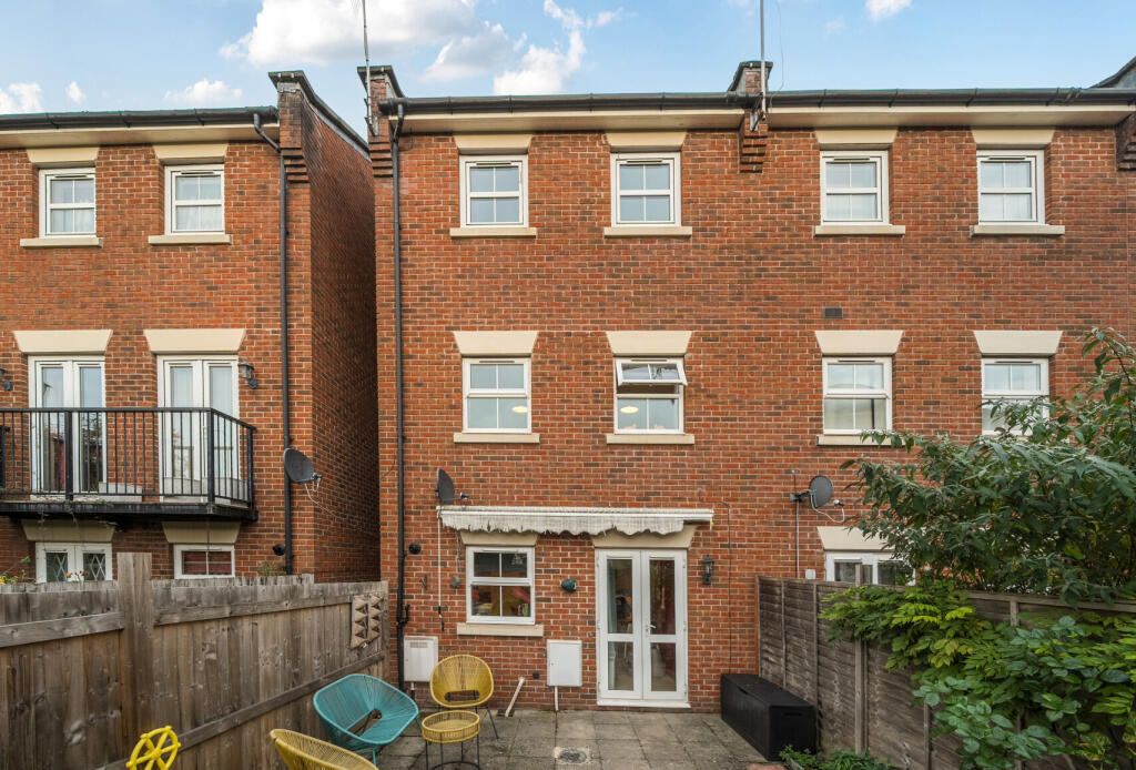 1375254-10-69038d...