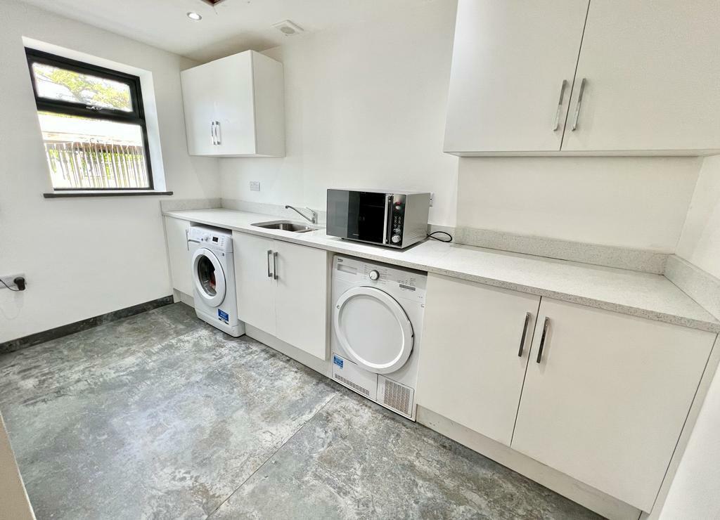 PHOTO-2023-05-08-21-41-25 (11).jpg