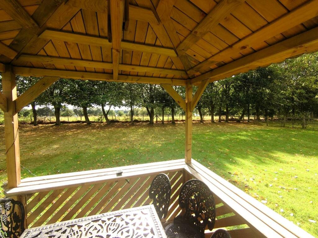 Gazebo.JPG