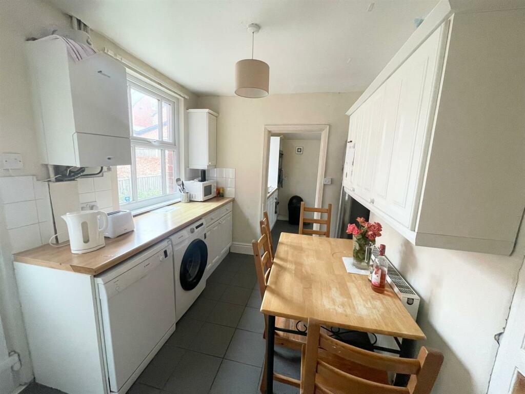 WhatsApp Image 2022-10-04 at 2.31.51 PM (1).jpeg