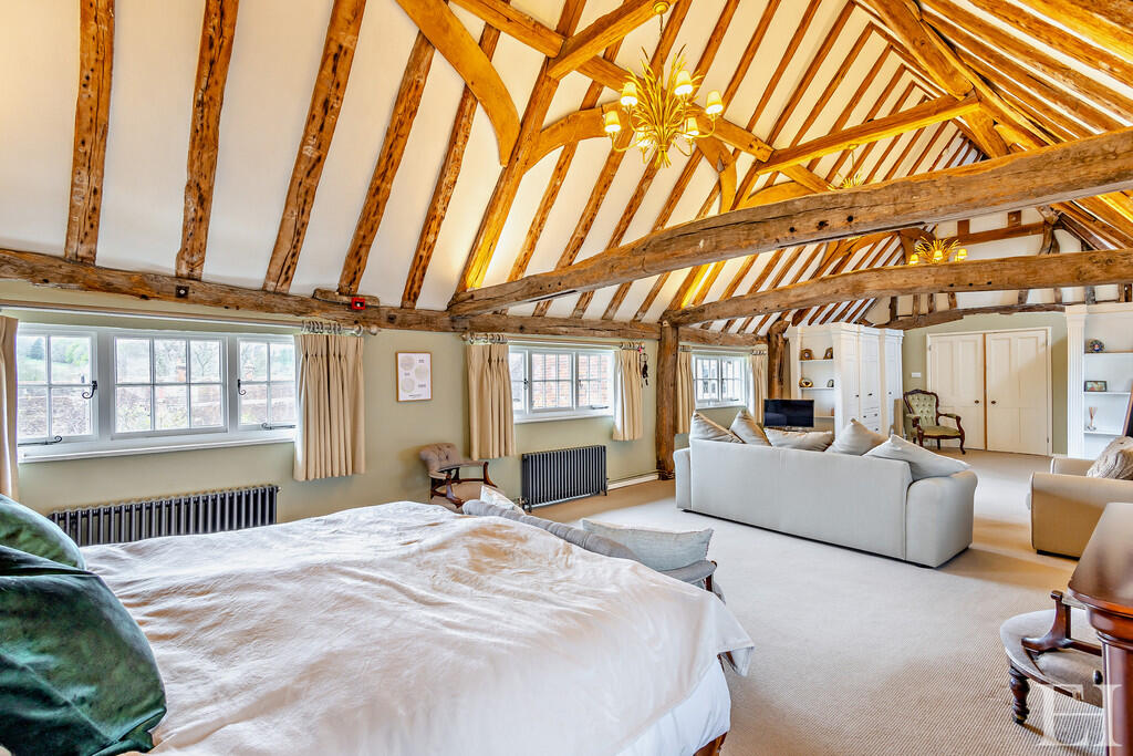 8643202-interiorW...