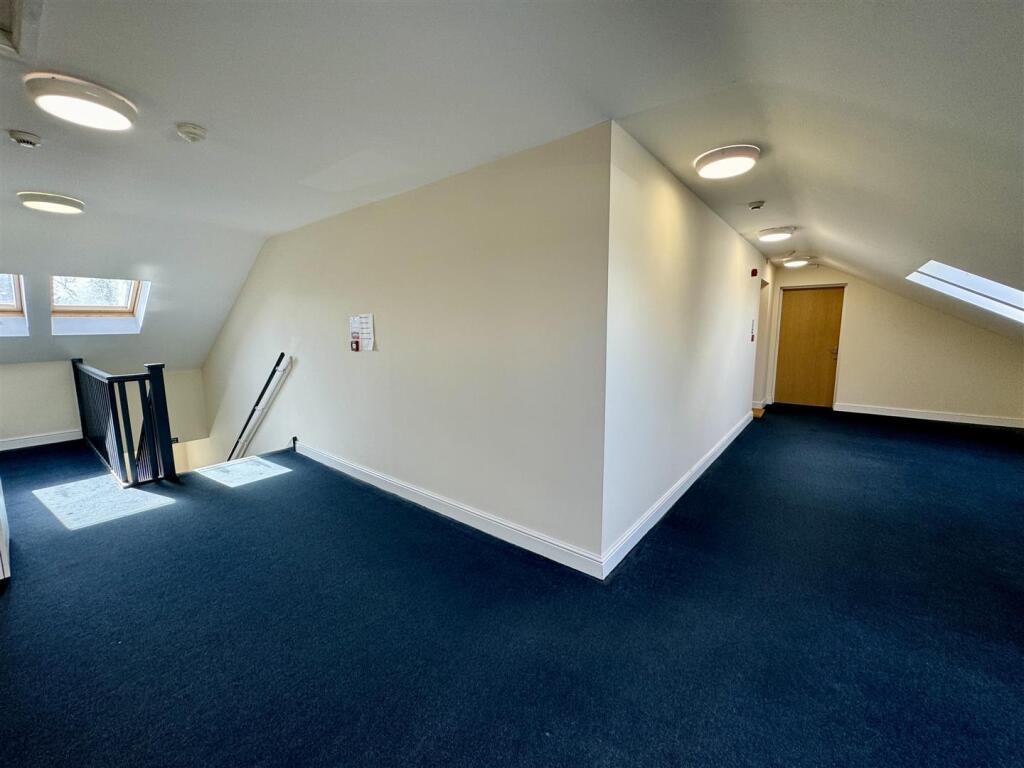 Communal landing
