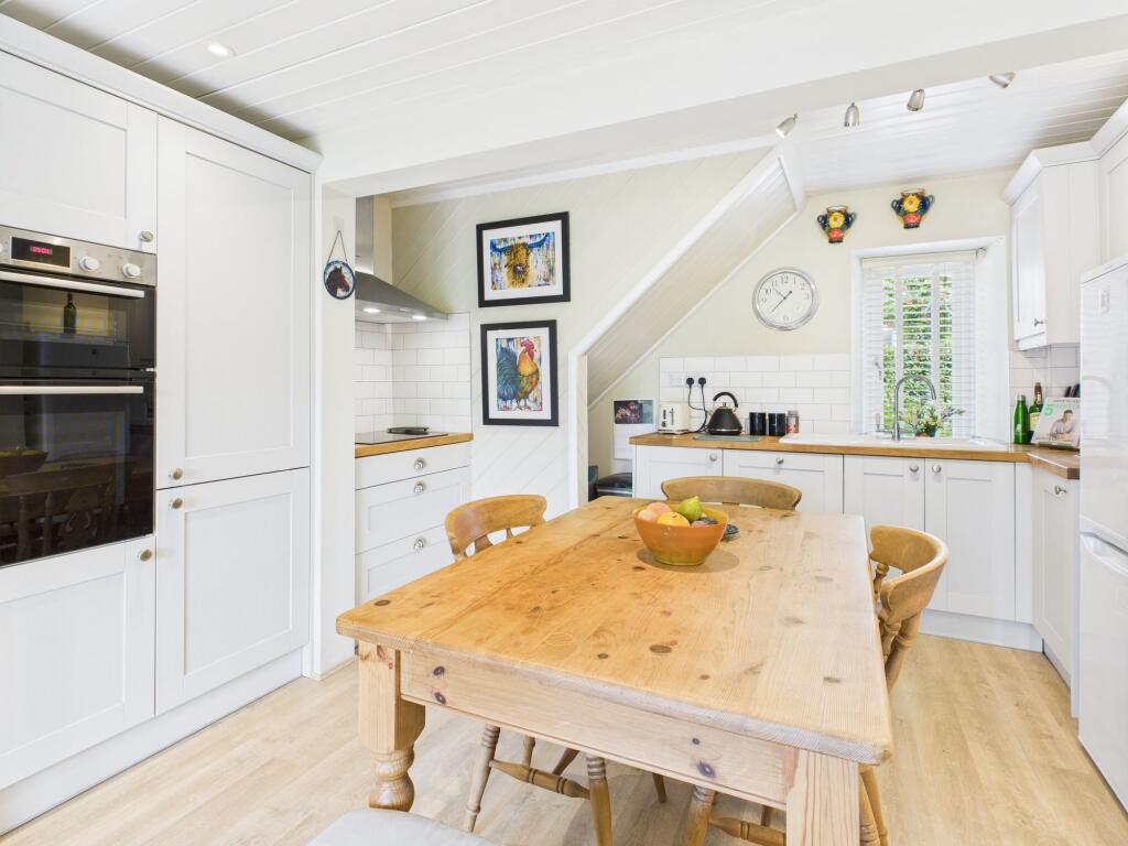 Kitchen/Dining Room