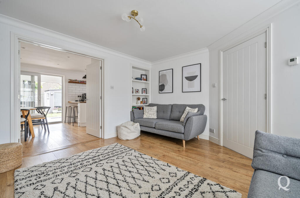 94de3f81-708b-434...