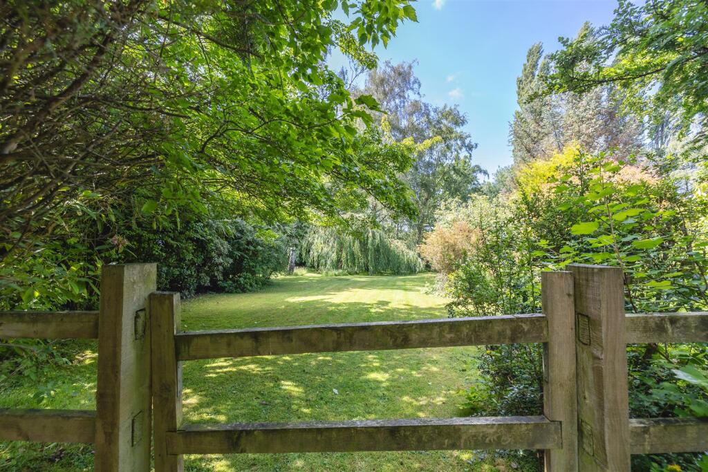 Hamilton Drive, Swadlincote