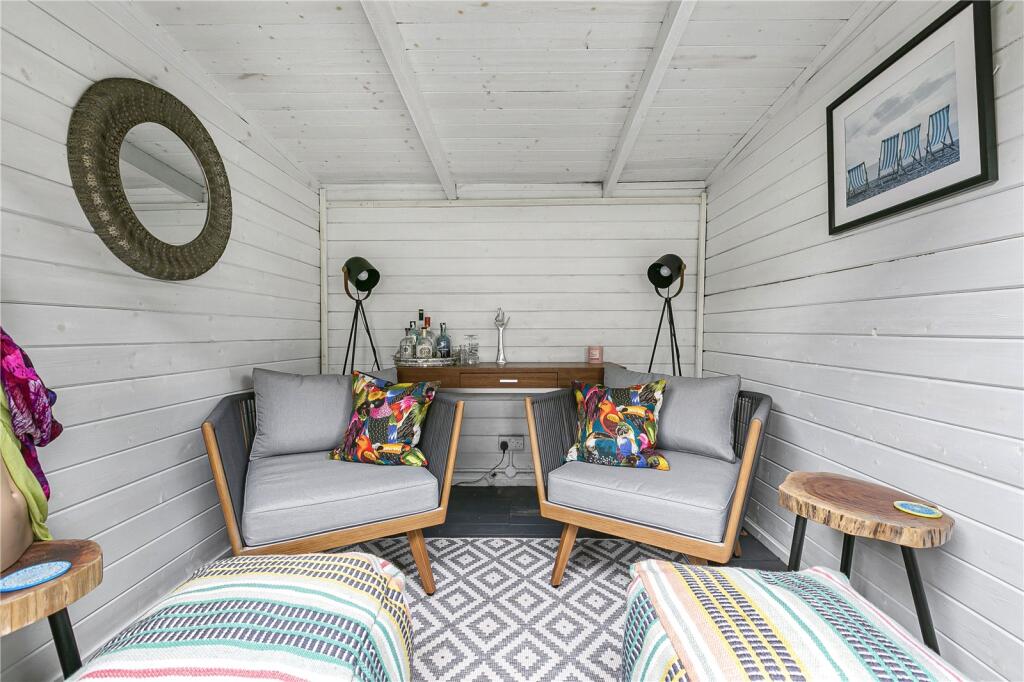 Shed