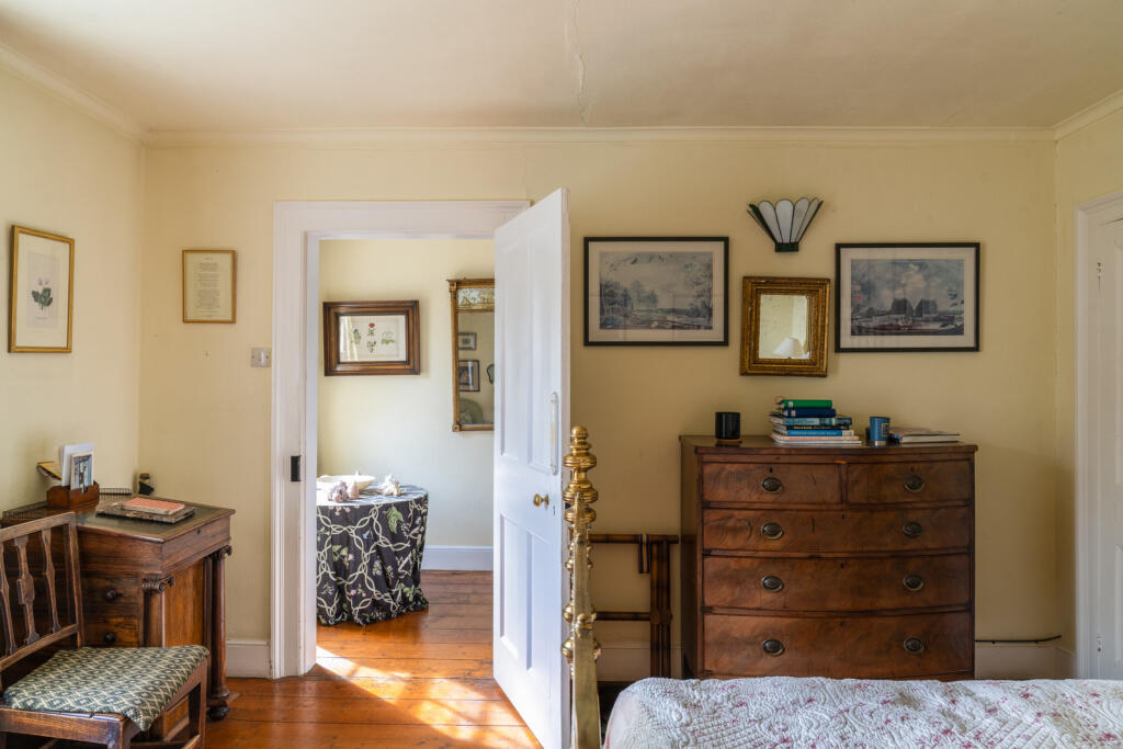 271818 - ChurchFarmHouse_Halstead_HighRes-39.jpg