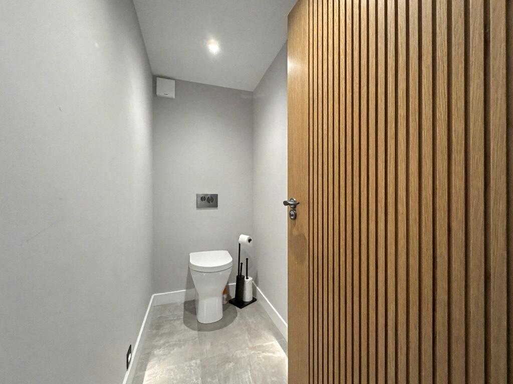 WC.