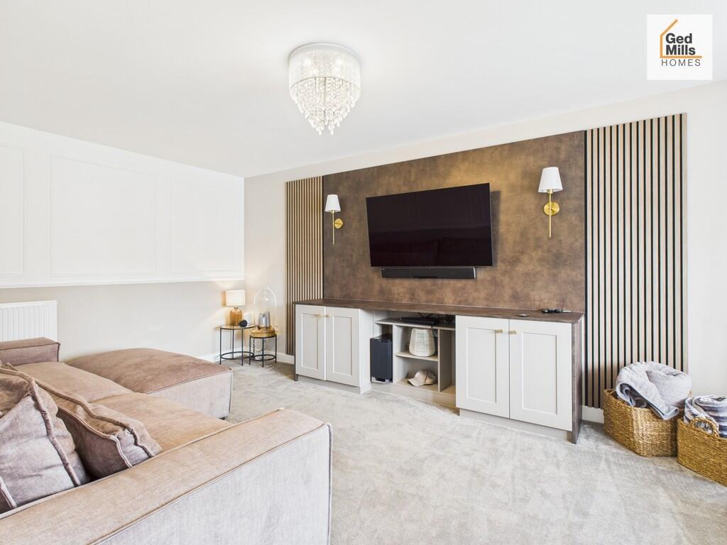 CAM04261G0-PR0092...