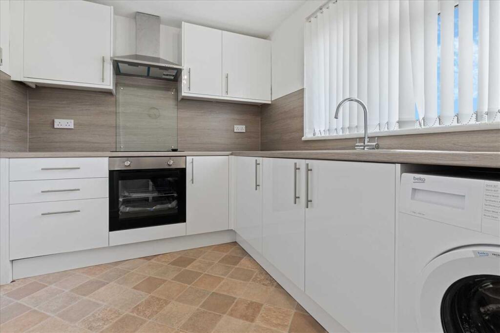 Kitchen (2)