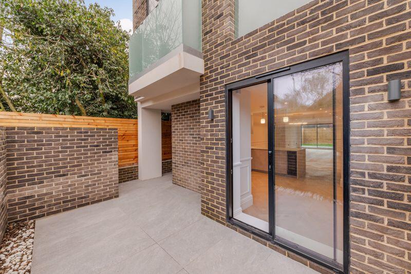 Temple Fortune Lane, Hampstead Garden Suburb Border, London NW11