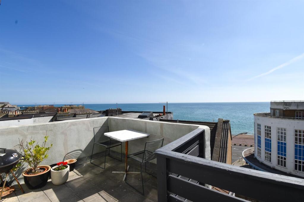 Roof terrace