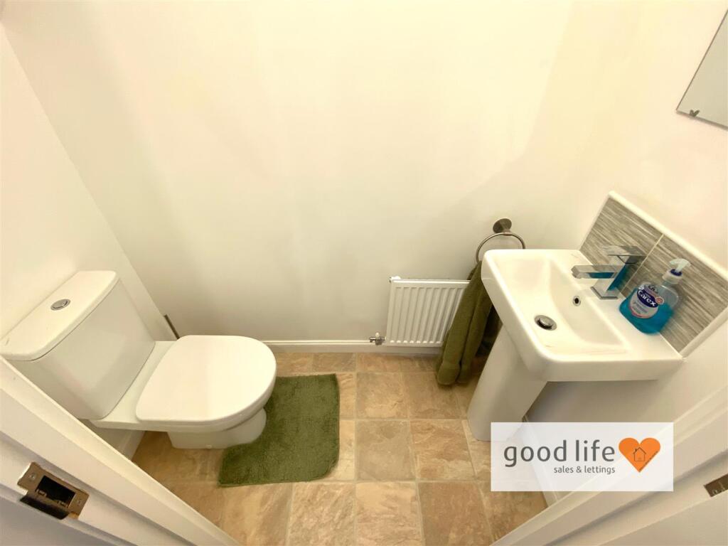 20250127_122726011_iOS21burcombeclose.jpg