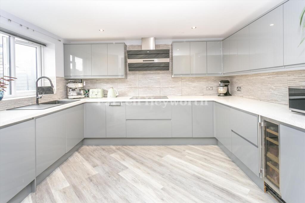 Kitchen diner view 2