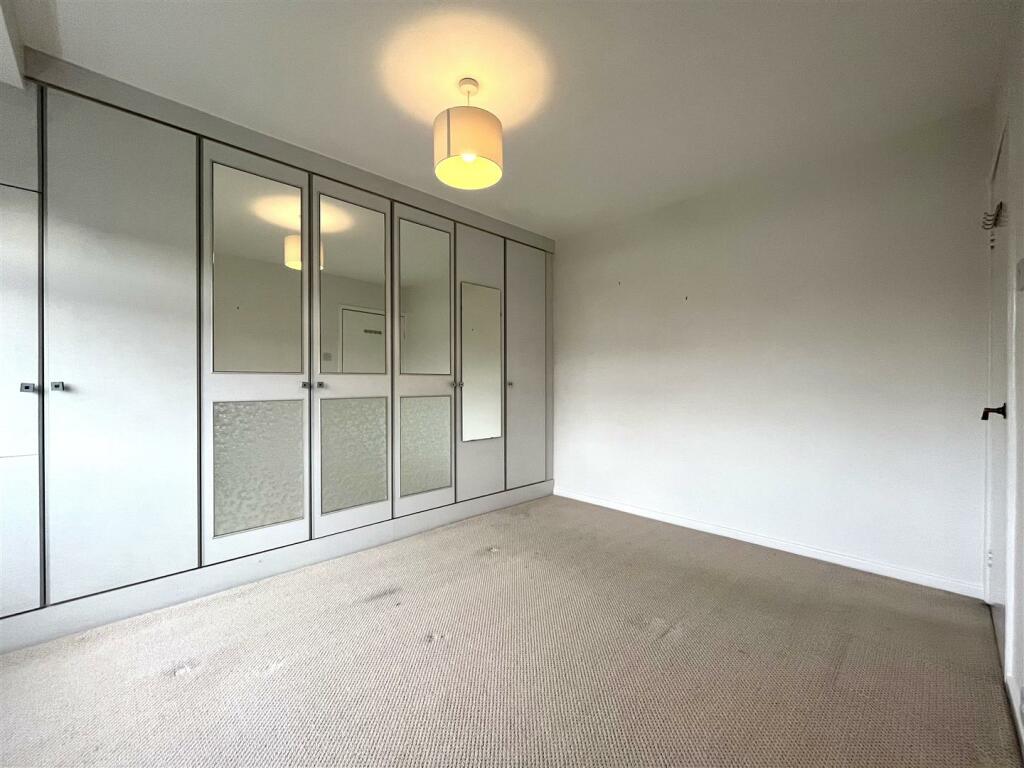 Bedroom 1 Aspect 2