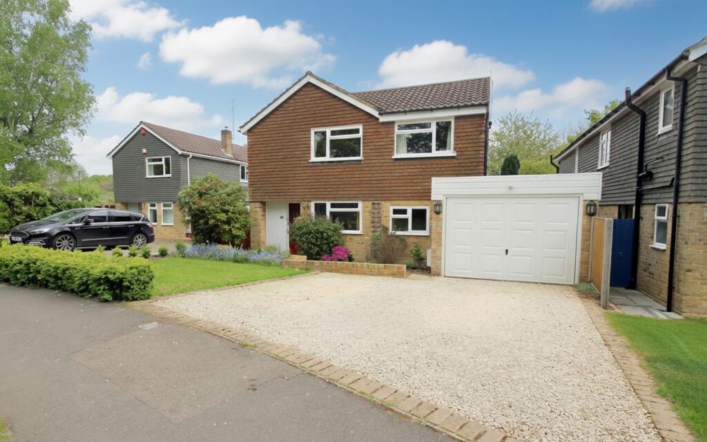Smithbarn, Horsham, RH13