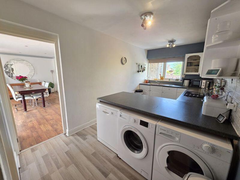 Kitchen Additional Image