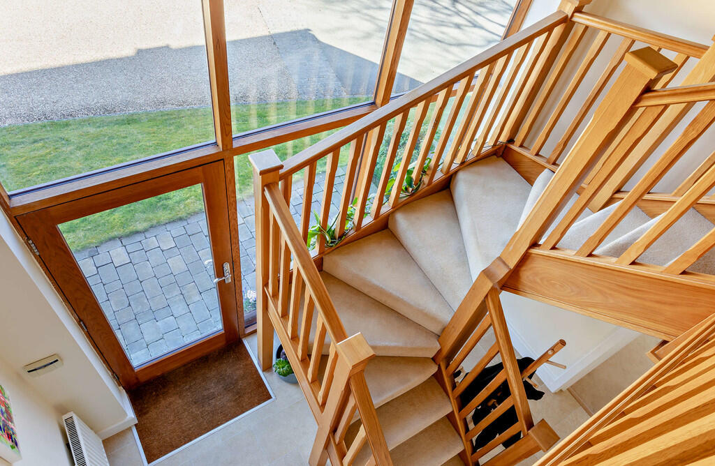 8641652-interior3...