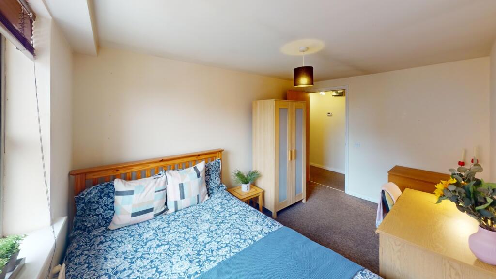 10-RVC-Bedroom 2
