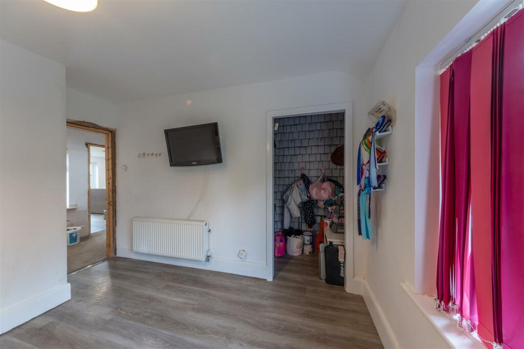 49 Forest Road-023.jpg