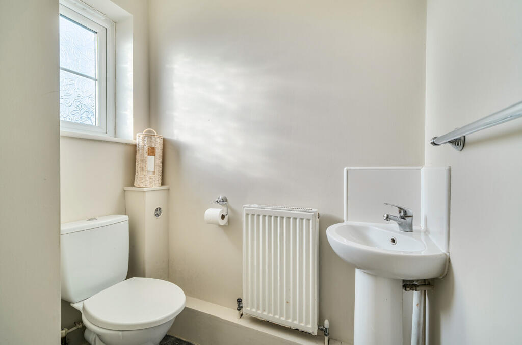 1370133-18-68ff45...