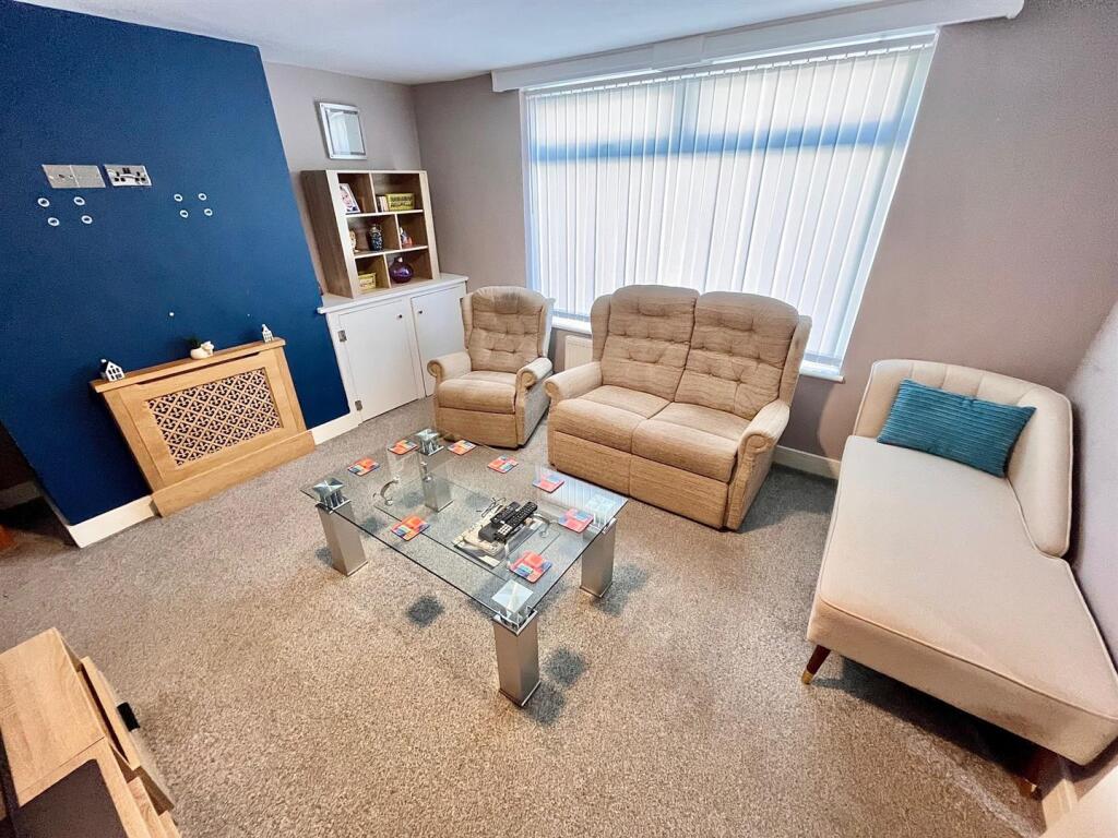 Bedroom 2/Sitting Room