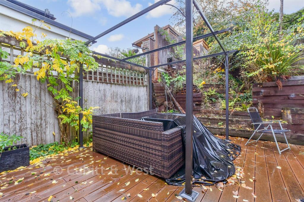 Patio / Decking