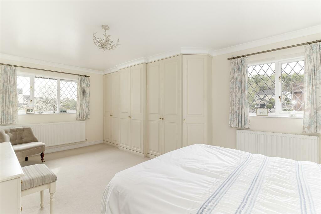 Master Bedroom - C.jpg