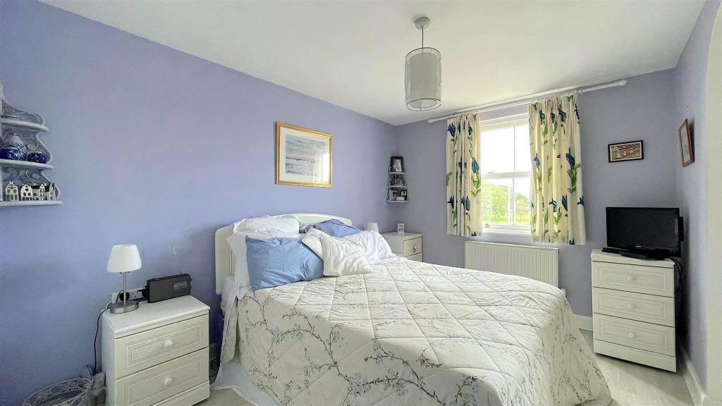 Bedroom One (2).jpeg
