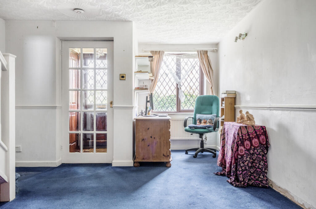 1301761-11-6846d1...