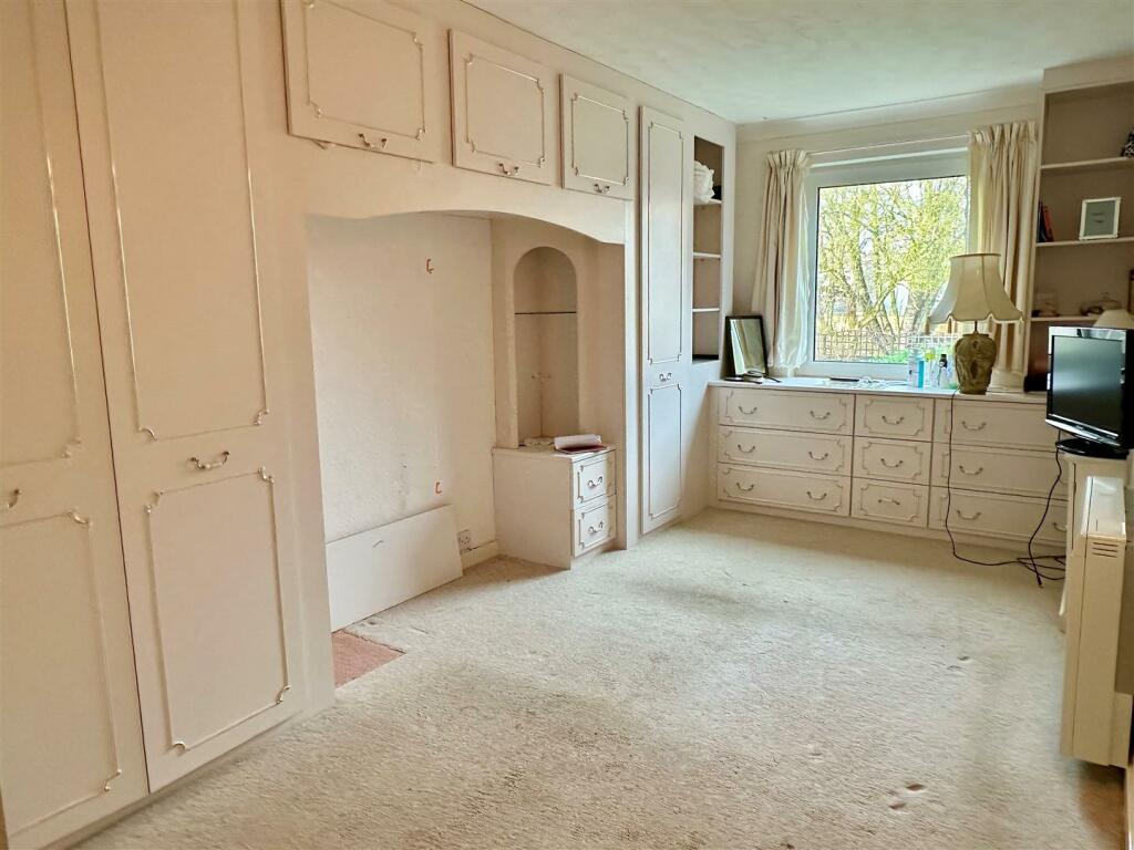 double bedroom