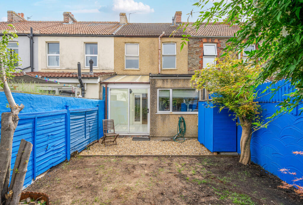 1311026-4-68552b9...