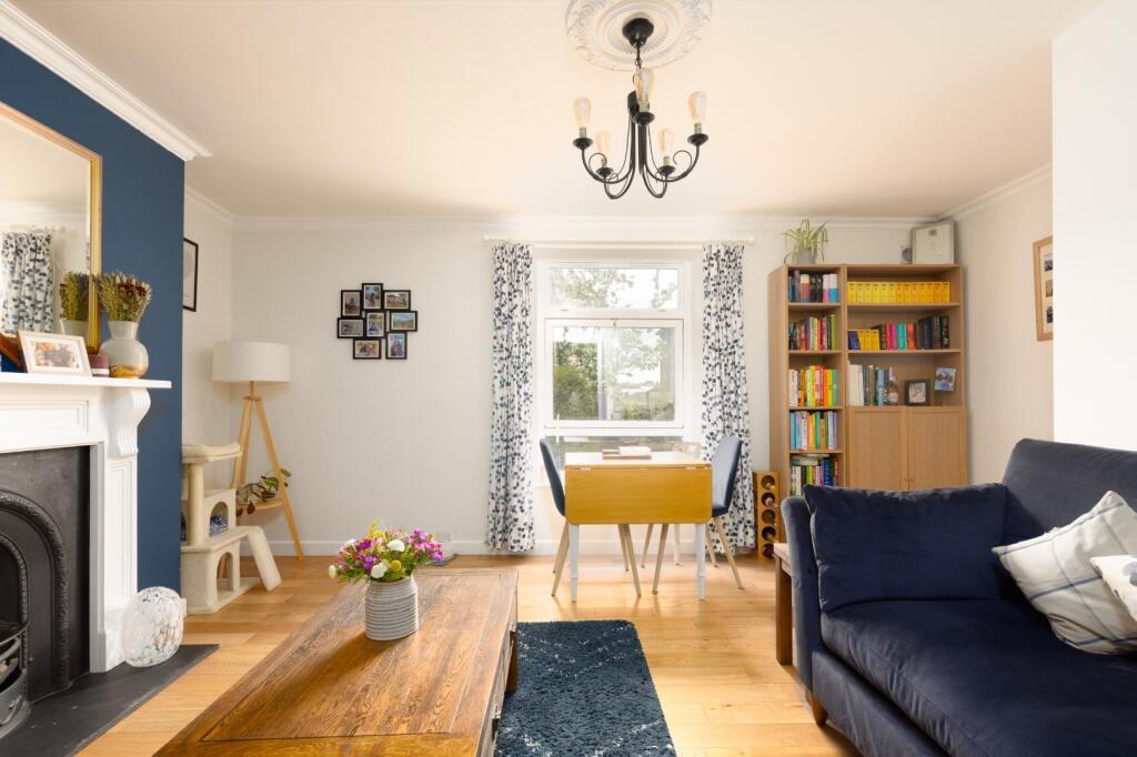 Flat 1, 17 Sydenham Hill, BS6-12.jpg