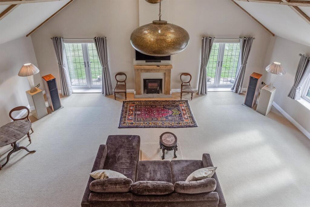 64878_Croft House, St. Marys Lane  (18)_low.jpg