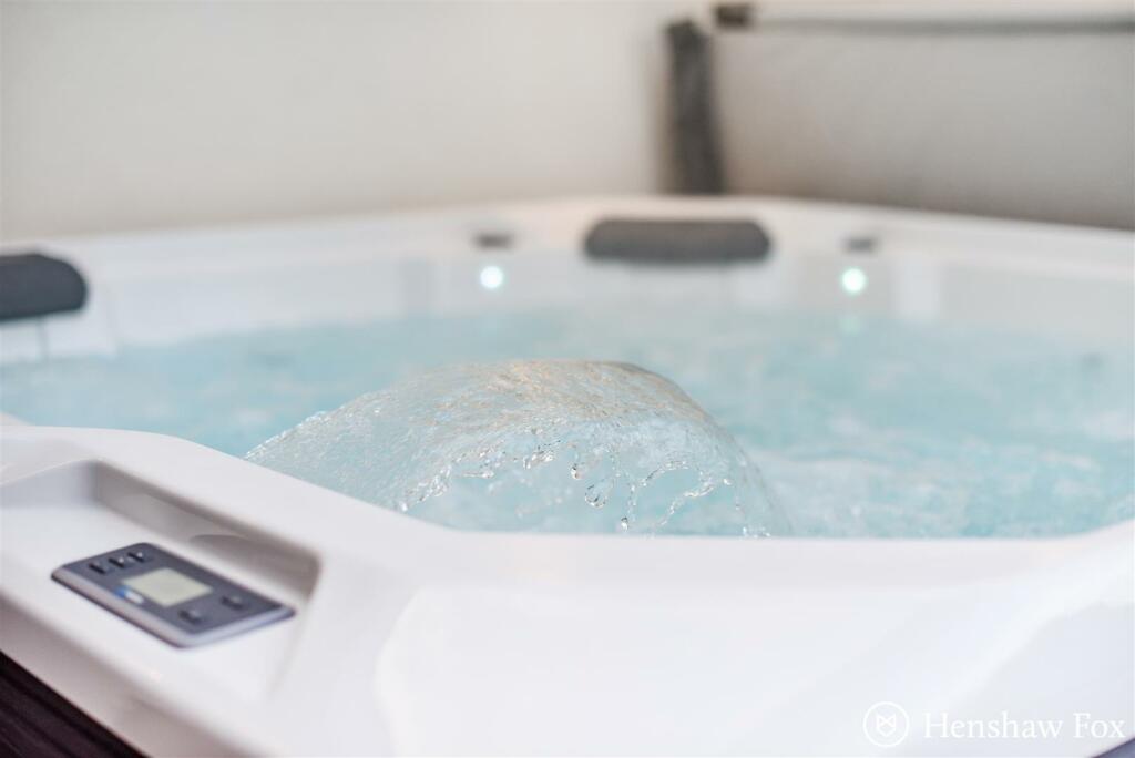 Ph31_5626866 - Copy.jpg