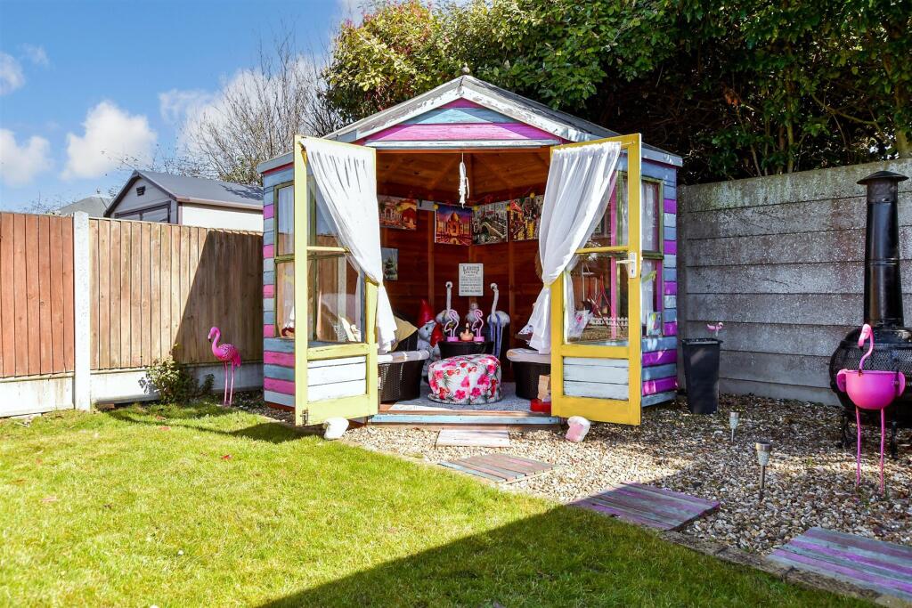 Workshop/Outbuildings