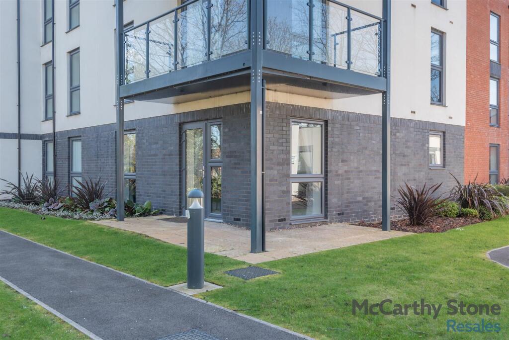 8641826-exterior06.jpg