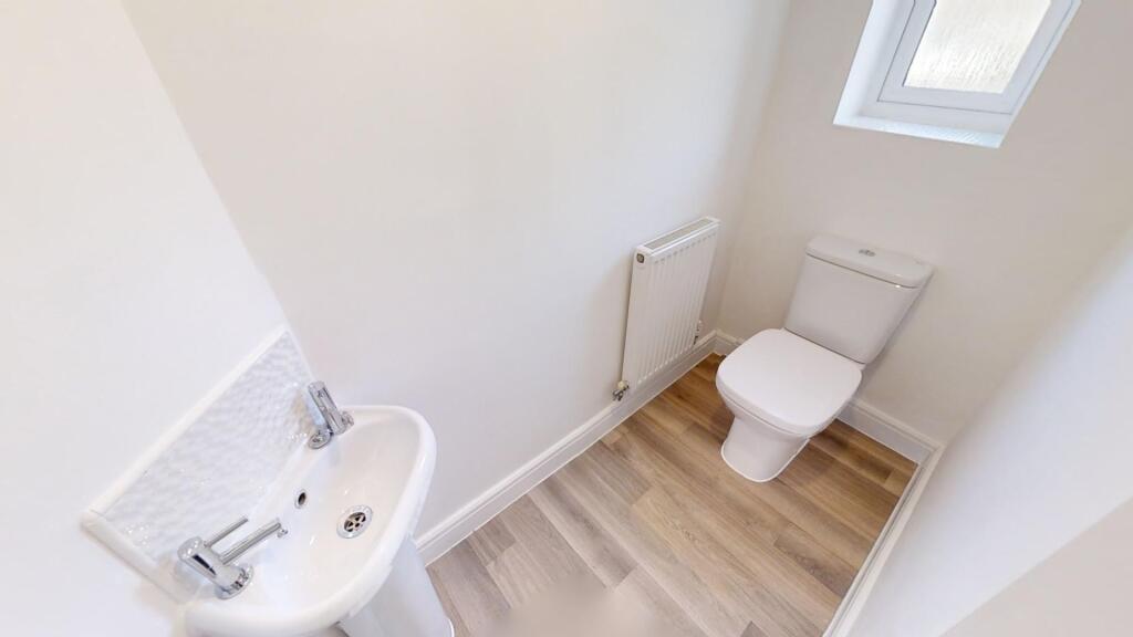 downstairs wc