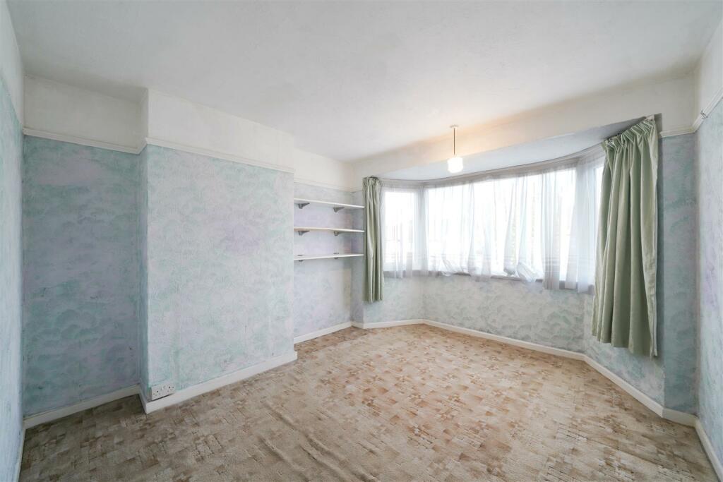 52 Oakwood Crescent - fhxoSnfioACnzAvywMlO.jpg