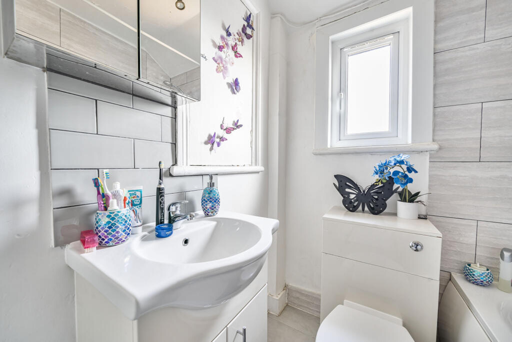 Bathnroom