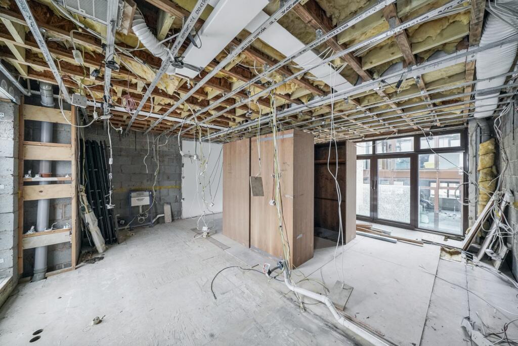 3 Collection Place, 96 Boundary Road, St Johns Wood, London NW8 0RH