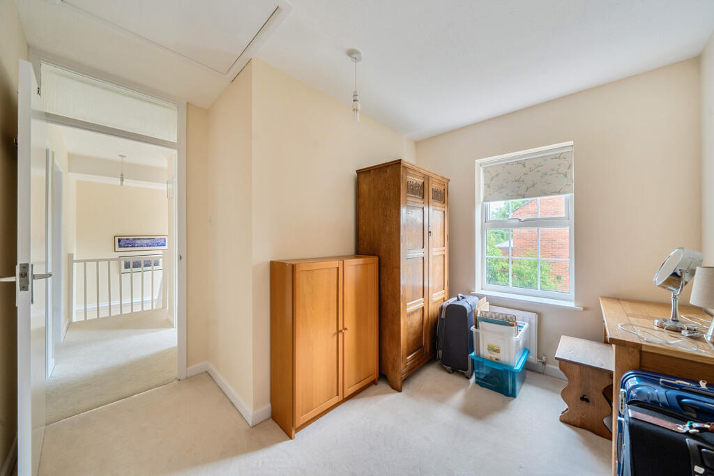 1301795-15-68407b...