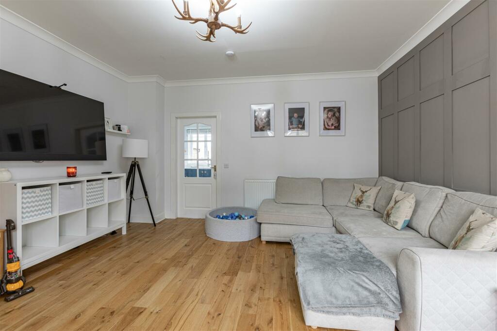 10 Harleyburn Drive Melrose 09.JPG
