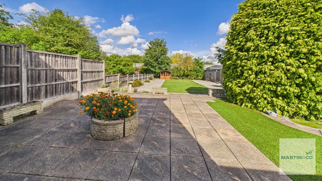 CAM03663G0-PR0185...