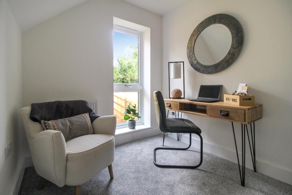 37C95C30-4601-4EDC-A6C9-B37C1802F538