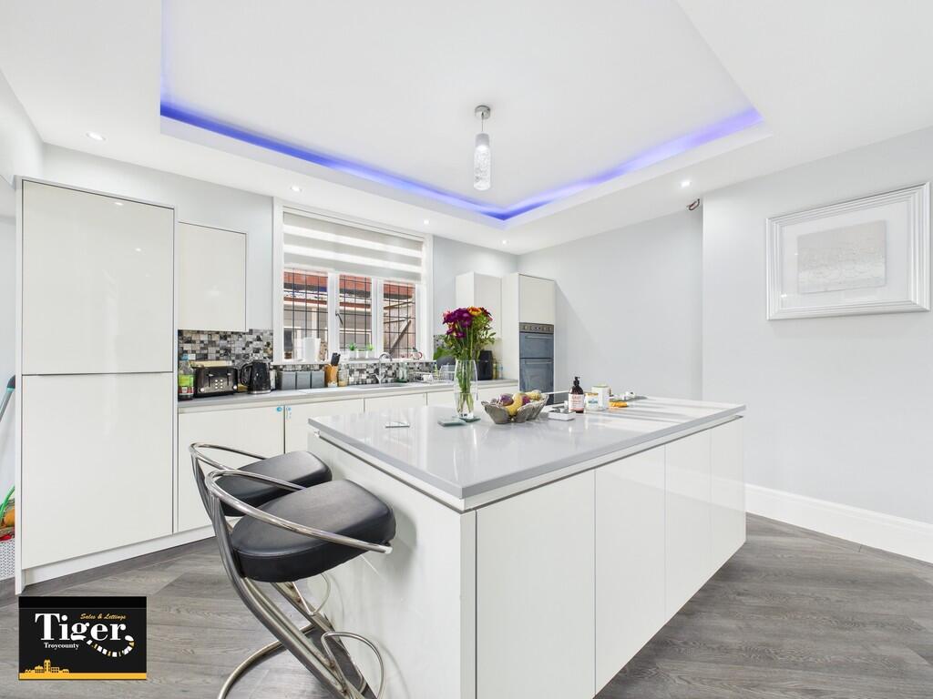 CAM03440G0-PR0456...