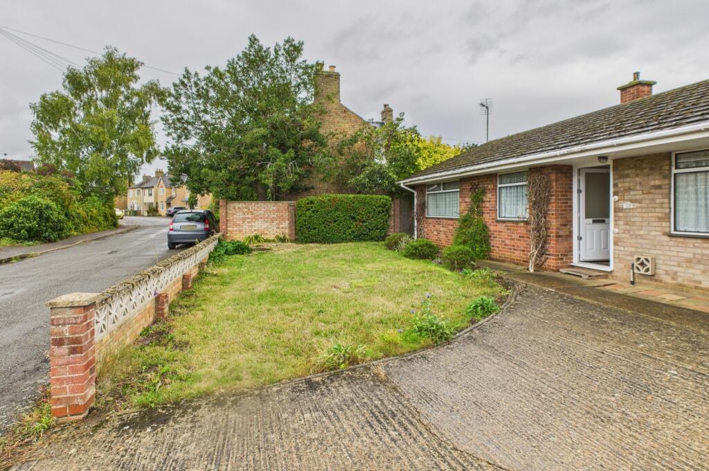 CAM02519G0-PR0334-STILL018