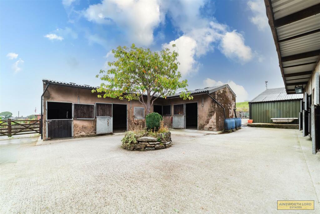 STABLES