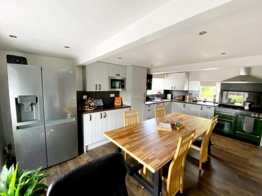 DINING KITCHEN