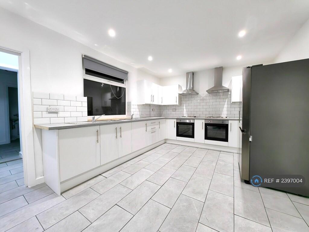 Kitchen New